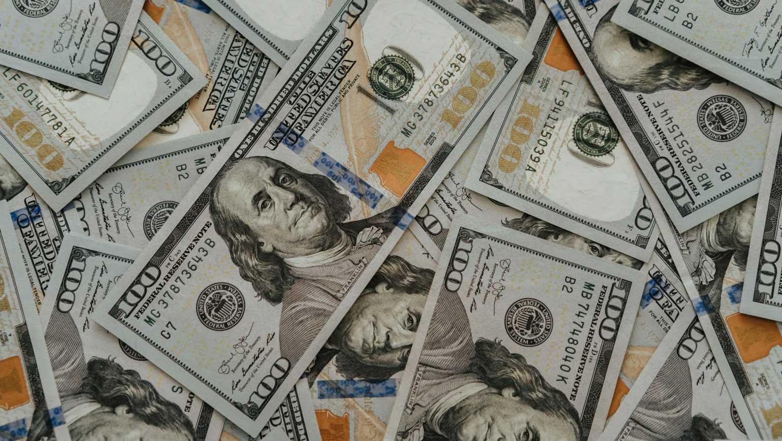 Sri Lanka bond yields open down, rupee weaker | EconomyNext