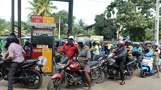Sri Lanka expresses gratitude for Iran’s oil offer; says no ship to buy | EconomyNext