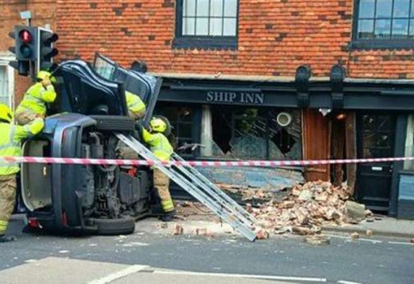 Car Crashes Into Restaurant In Faversham On Bank Holiday Monday
